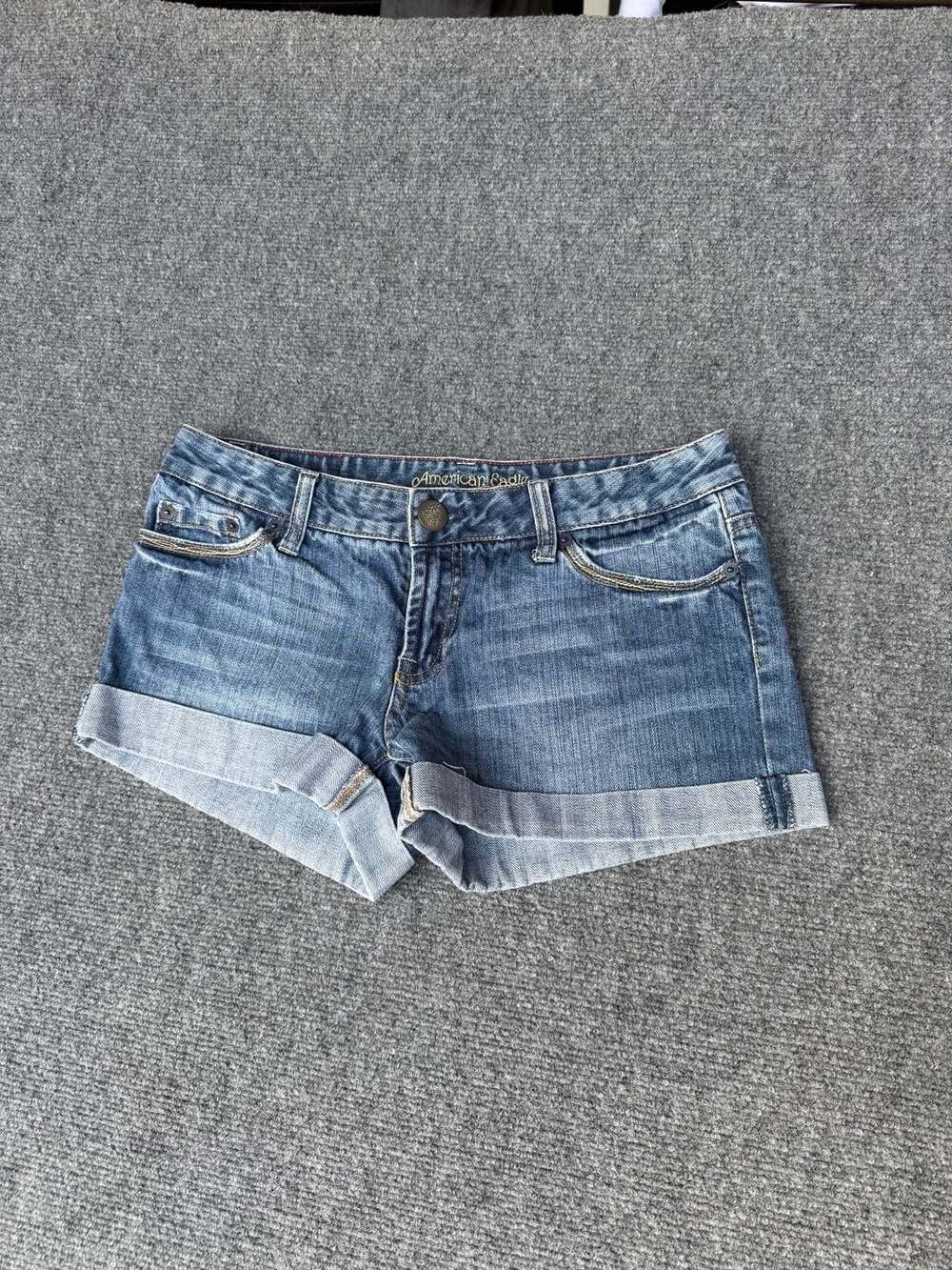 American Eagle Denim Cuffed Shorts Size 4